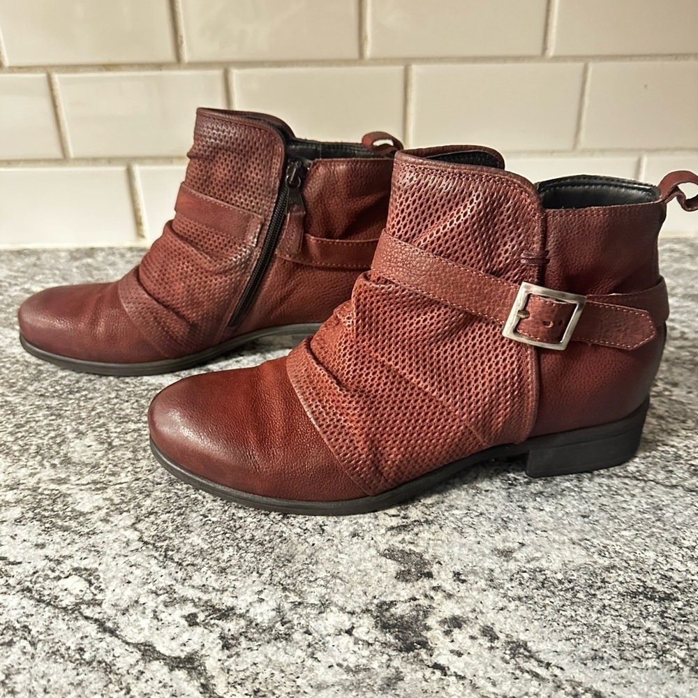 MIZ MOOZ Stacy Scrunch 39 red leather side zip woman ankle boot bohemian chic - Picture 5 of 11